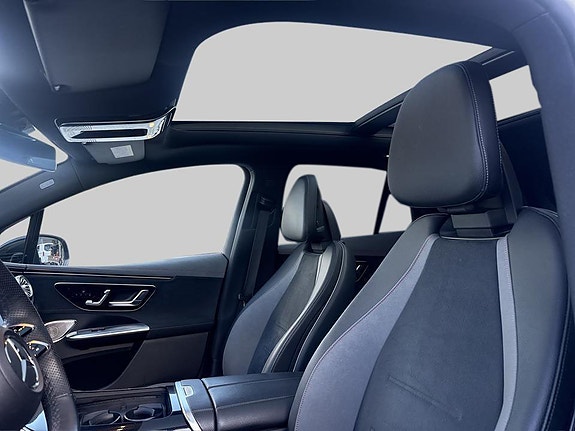 Mercedes-Benz EQE SUV 15 of 19