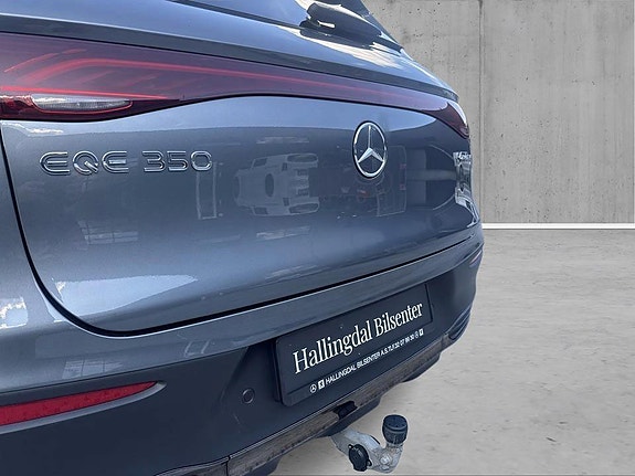 Mercedes-Benz EQE SUV 17 of 19