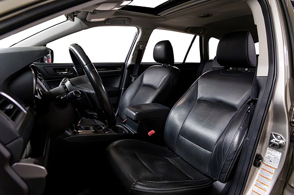 Subaru Outback 3 of 30