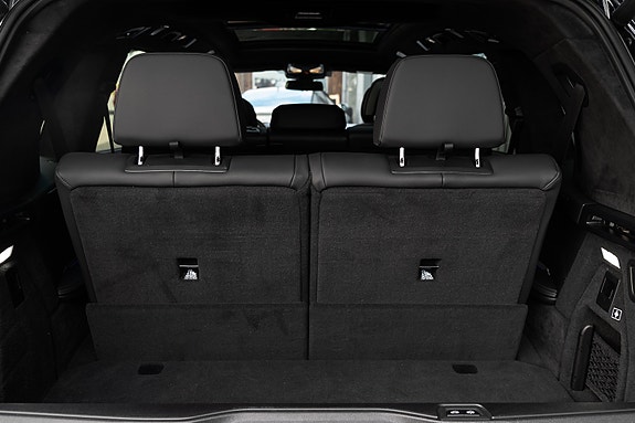 BMW X7 10 of 30