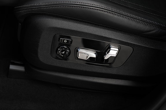 BMW X7 20 of 30