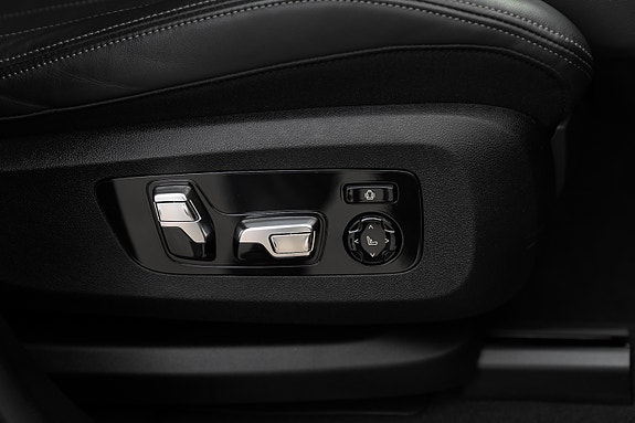 BMW X7 21 of 30