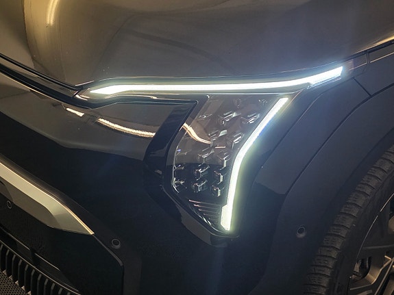 Kia EV3 16 of 16