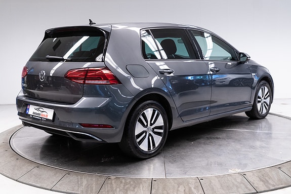 Volkswagen 10 of 30