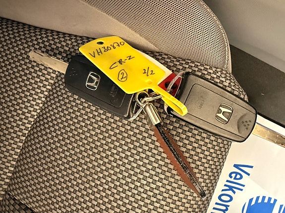 Honda CR-Z 28 of 28