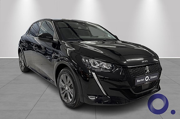 Peugeot e-208 3 of 17