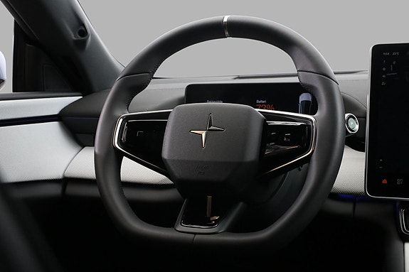 Polestar 4 17 of 30