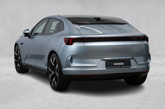 Polestar 4 4 of 30