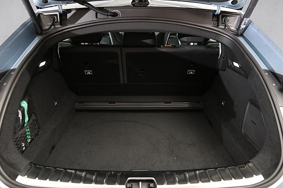 Polestar 4 6 of 30