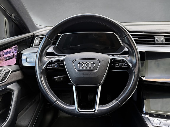 Audi e-tron 20 of 30