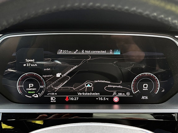 Audi e-tron 22 of 30