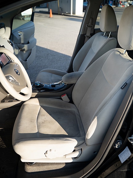 Nissan Leaf 13 of 22
