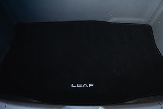 Nissan Leaf 19 of 22