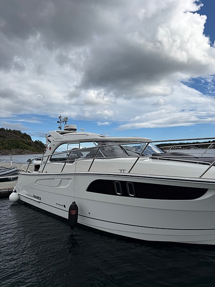 2017 Marex 320ACC - Yanmar 8LV - ca 400 gangtimer 6 of 20