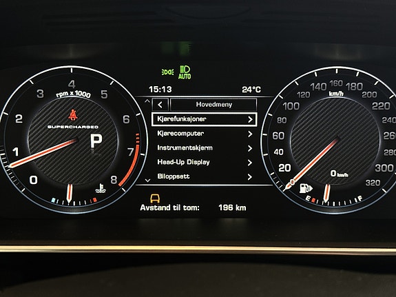 Land Rover Range Rover Sport 24 of 30