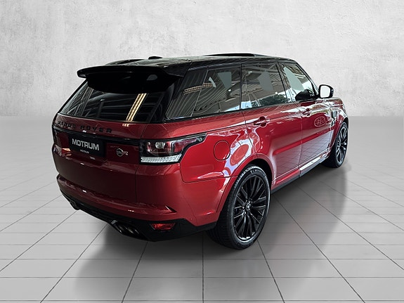 Land Rover Range Rover Sport 4 of 30
