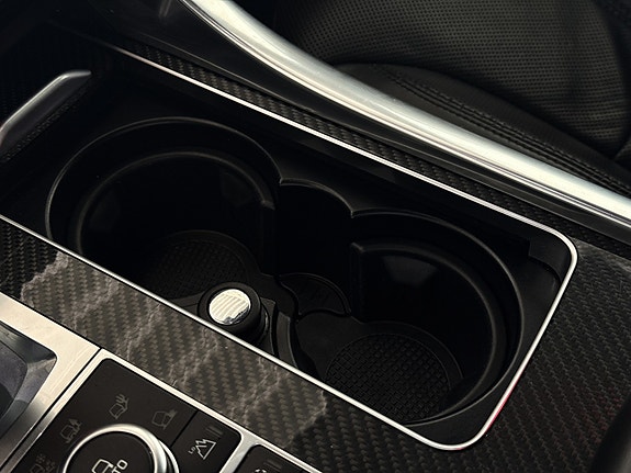 Land Rover Range Rover Sport 13 of 30