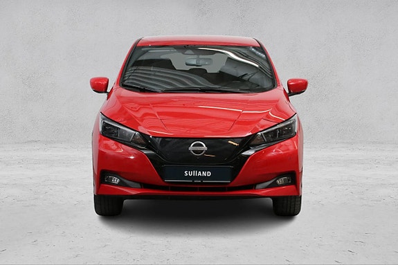 Nissan Leaf 8 of 23