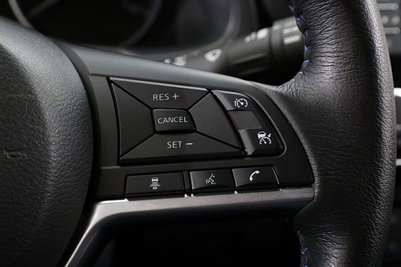 Nissan Leaf 15 of 23