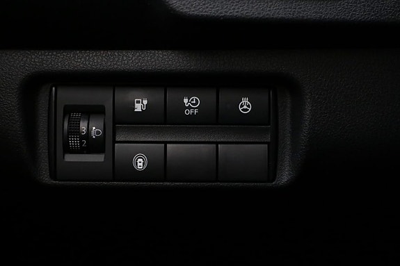 Nissan Leaf 16 of 23