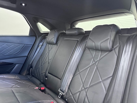 DS DS 7 Crossback 21 of 30