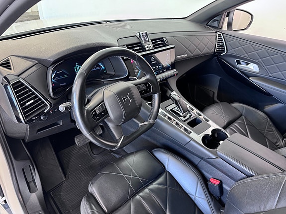 DS DS 7 Crossback 12 of 30