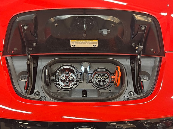 Nissan Leaf 9 of 30