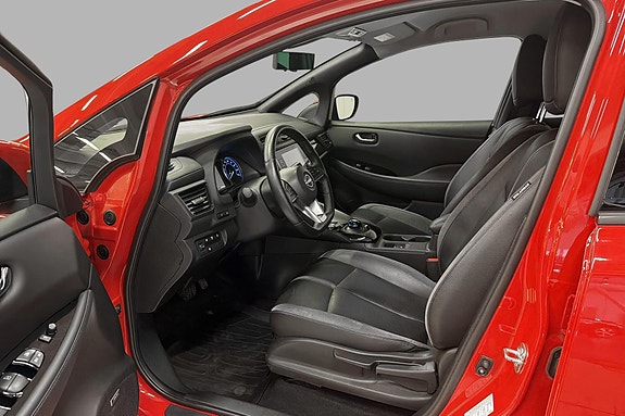 Nissan Leaf 10 of 30