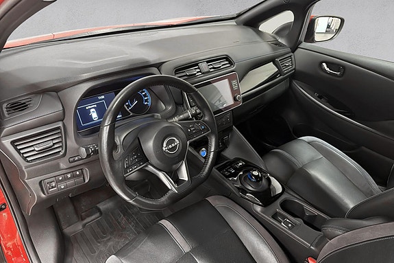 Nissan Leaf 18 of 30