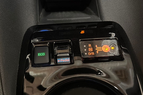 Nissan Leaf 23 of 30
