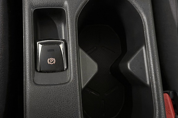 Nissan Leaf 25 of 30