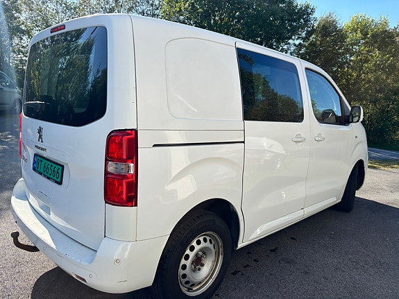 Peugeot Expert 5 of 12