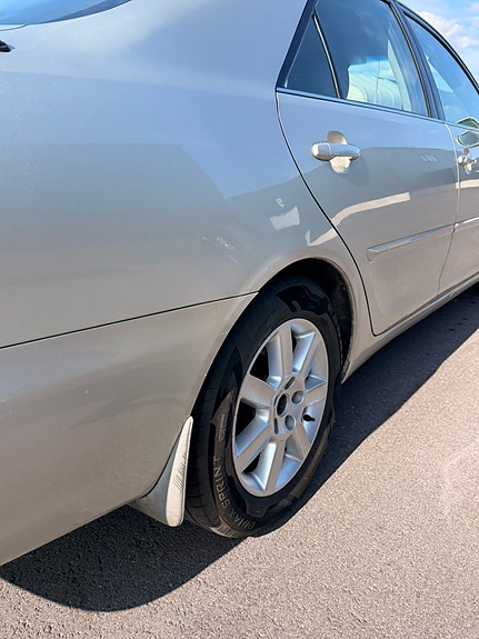 Toyota Camry 8 of 30