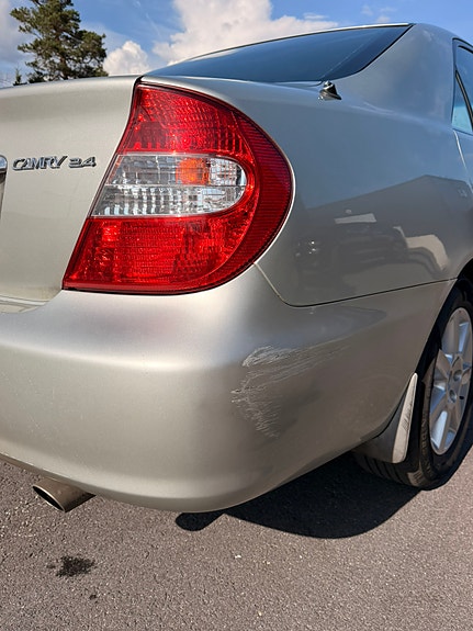Toyota Camry 9 of 30