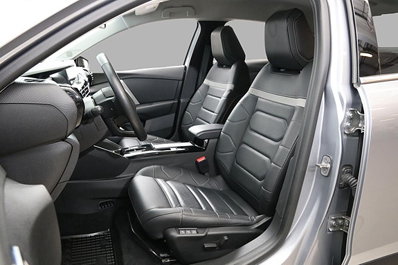 Citroen E-C4 X 10 of 30