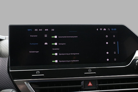 Citroen E-C4 X 24 of 30