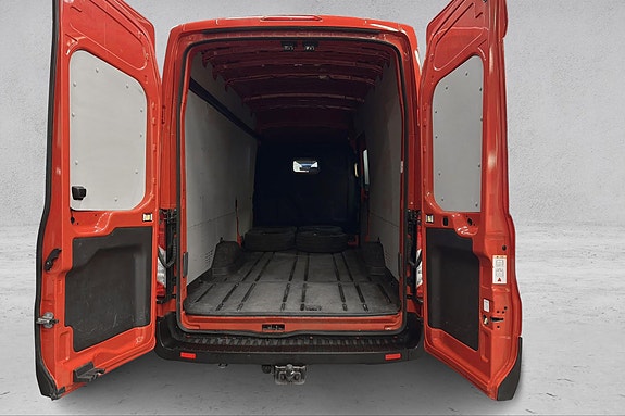 Ford Transit 9 of 20