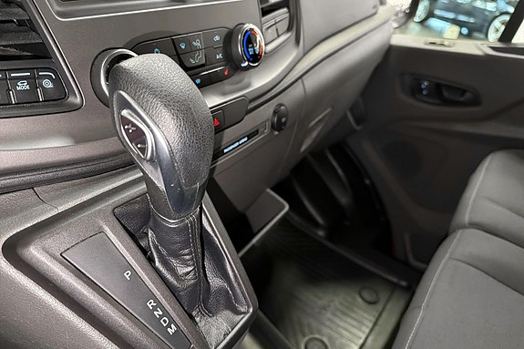 Ford Transit 16 of 20