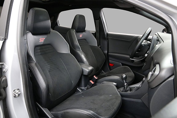 Ford Puma 15 of 30