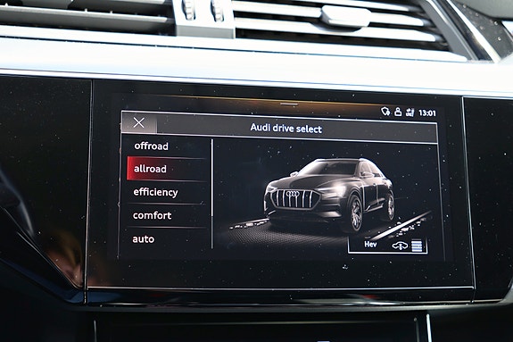 Audi e-tron Sportback 14 of 24