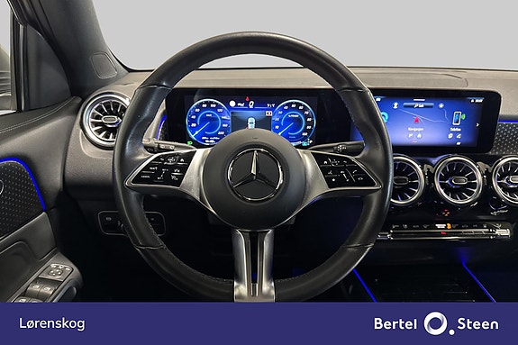 Mercedes-Benz EQB300 14 of 27