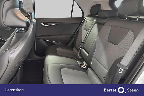 Kia Niro 12 of 27