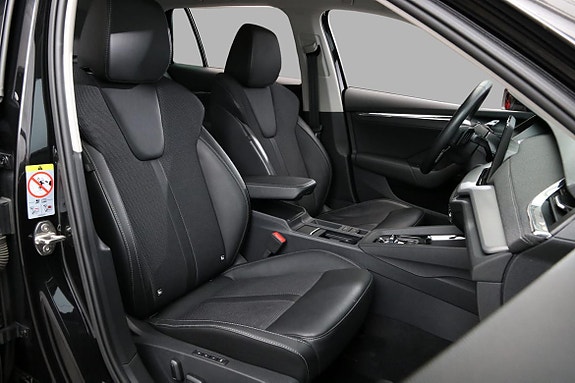 Skoda Octavia 13 of 28