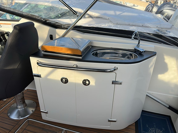Uttern D70 Premium Edition - Lavt time antall 12 of 30