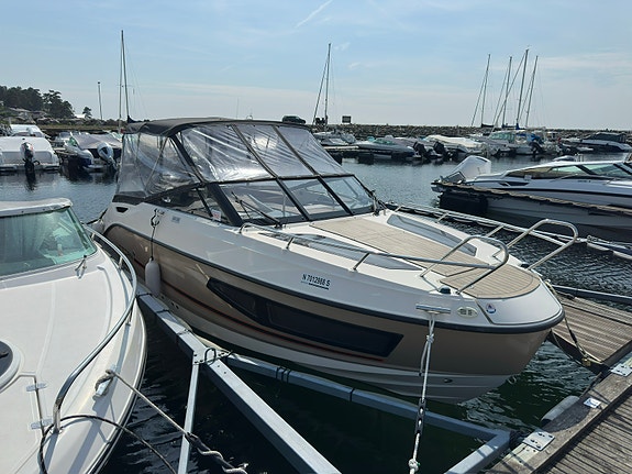 Uttern D70 Premium Edition - Lavt time antall 2 of 30