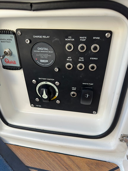 Uttern D70 Premium Edition - Lavt time antall 14 of 30