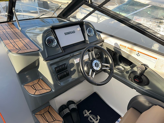 Uttern D70 Premium Edition - Lavt time antall 11 of 30