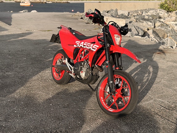 GasGas SM 700 2 of 11