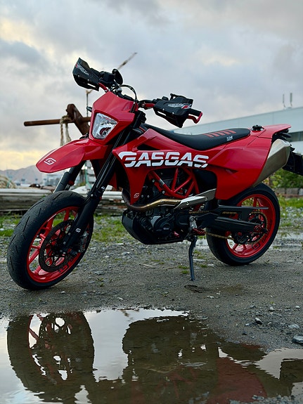 GasGas SM 700 7 of 11