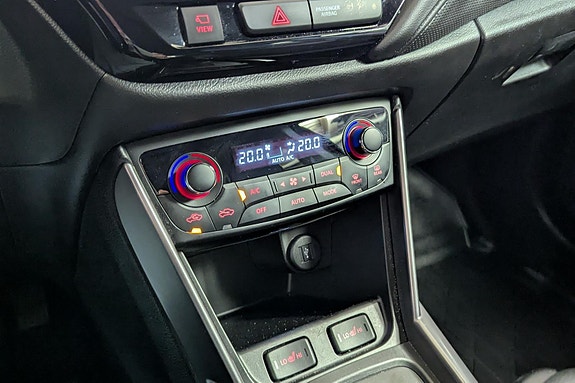 Suzuki SX4 S-Cross 30 of 30